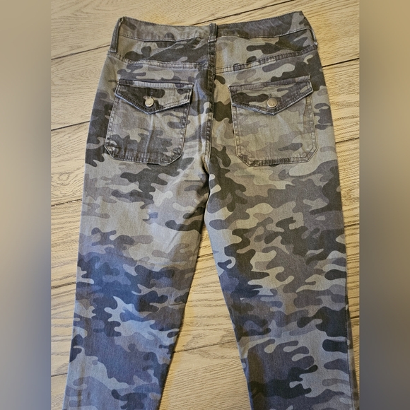 Mossimo High Rise Jegging - Picture 3 of 7